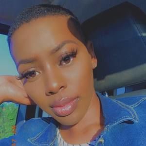 Meet your Posher, Bee